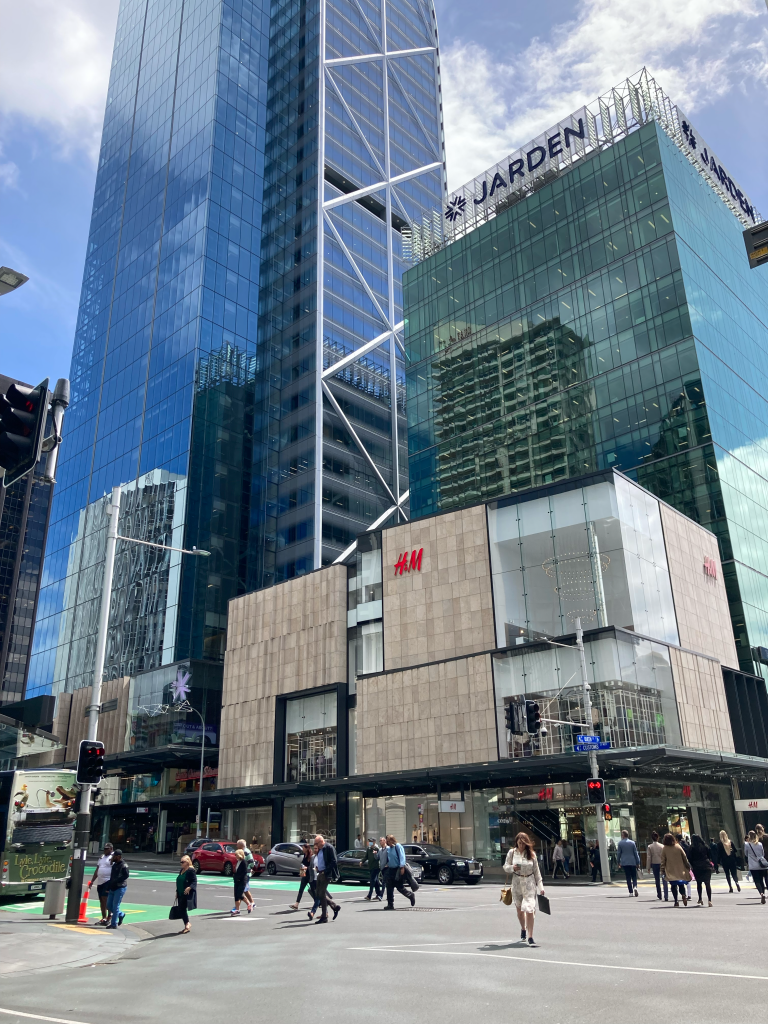 CBD in Auckland, Neuseeland mit Hochhäusern im Hintergrund
